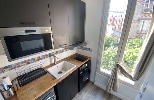 Issy-les-Moulineaux Apartment | Comfortable studio close to the Seine
