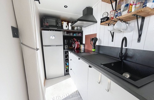 Saint-Pair-sur-Mer House | Comfortable mobile home, 4 guests, 400m to beach