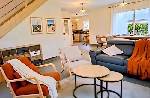 Fouesnant House | Comfortable house in a quiet enclosed garden-3km from the beach