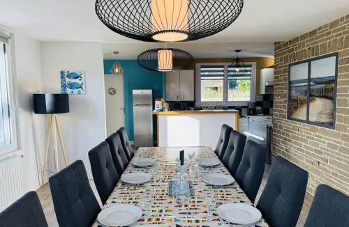 Quiberon Villa | Confortable maison rénovée, jardin clos, 1km plage