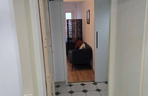 Saint-Vincent-de-Paul Apartment | Confortable Près des Transports