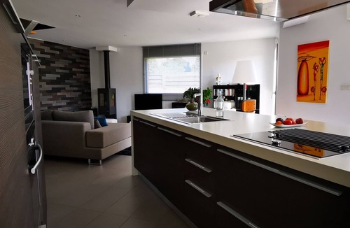 Trevou-Treguignec House | Contemporary house 10 mn walk from the beach - Near Pink Granite Coast