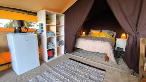 Miremont Other | Cool Under Canvas