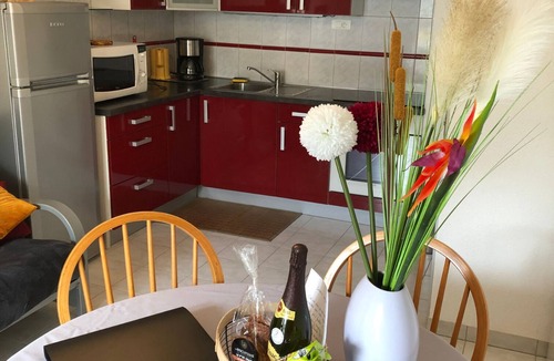 Saint-Nic Apartment | Cosy apartment 100 m from Pentrez beach