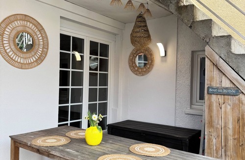 Saint-Martin de Brehal Apartment | Cosy apartment between beach and city center