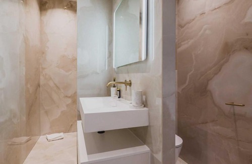 L'Europe Apartment | Cosy flat - 1BR- 4P - Arc de Triomphe