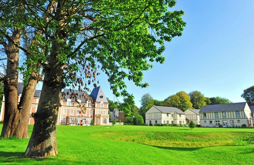 Maniquerville Apartment | Cosy studio dans un château à 10 min d’Étretat