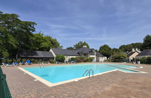Ploemel House | Cottage au coeur du golf: Jardin & Océan