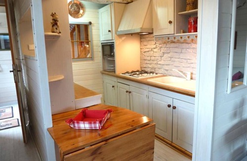 Ceaux House | Cottage CHAUSEY - quiet and comfortable, overlooking the large garden.