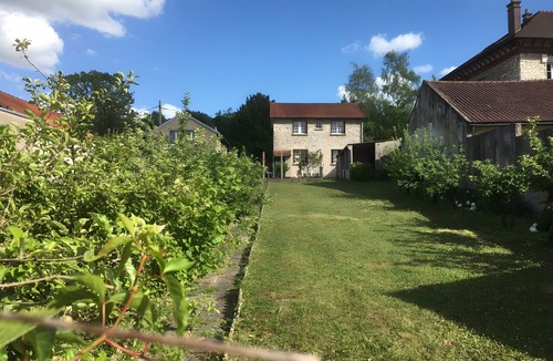 Rosay Cottage | Cottage 'La Grande Maison' with Private Terrace, Private Garden and Wi-Fi