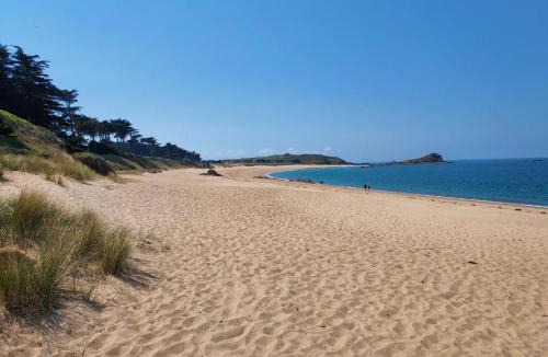 Mont-Dol House | Cottage Le Phare