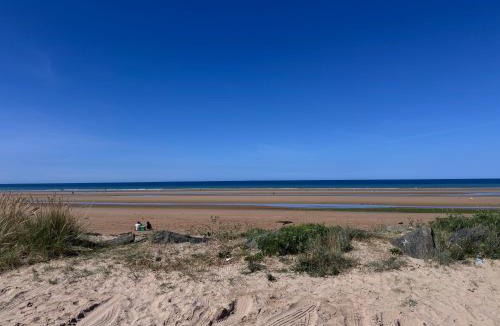 Formigny Apartment | Cottage OMAHA - 3 personnes - Plages du débarquement