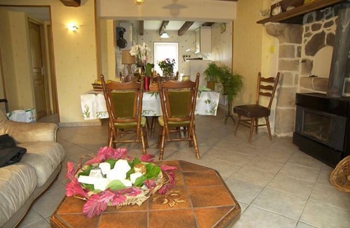Saint-Marcel-en-Marcillat House | Country cottage in Auvergne (air-conditioned)