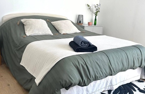 Pleguien Bed & Breakfast | Country room