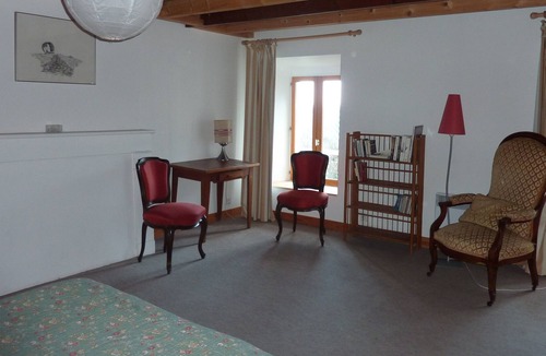 Regnezville-sur-Mer Cottage | Country stone house near the harbor of Regnéville sur mer