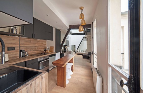 Les Halles Apartment | COZY AND BRIGHT FLAT IN MONTORGUEIL AREA WITH AC