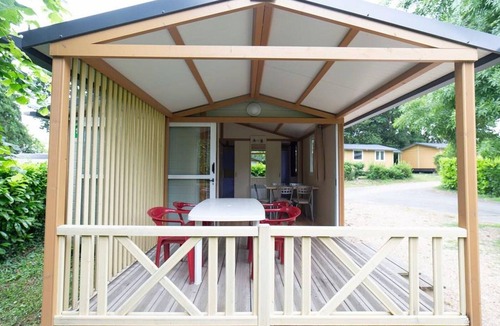 Benodet Ski Chalet | Cozy chalet with terrace in Bénodet