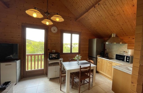 Saint-Bonnet-Troncais Apartment | Cozy forest cottage with pets allowed, all-inclusive