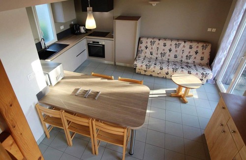 Biville Cottage | Cozy house in La Hague, pets allowed, parking available
