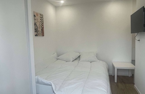 Argenteuil House | Cozy Private Room | Coliving 30min from Paris St-Lazare