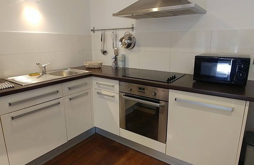 Portbail Apartment | Cozy seaside apartment with WiFi at Portbail
