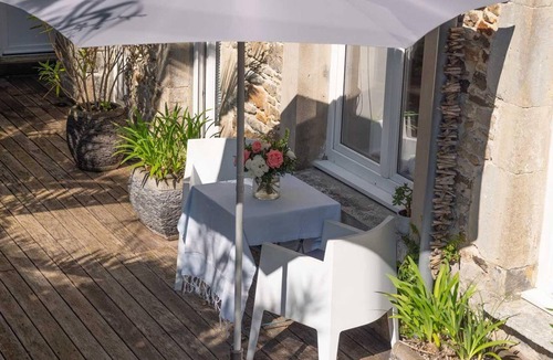 Portbail Apartment | Cozy seaside apartment with WiFi at Portbail