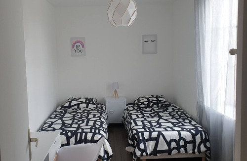 Olivet Apartment | Cozy seventies apartment in the Loire valley