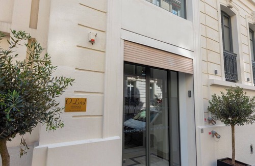 Faubourg-du-Roule Apartment | Davis, 4 stars, Chic & Modern at 50 meters from the Champs-Elysées