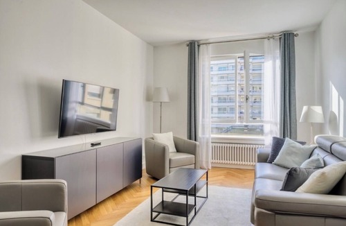 Porte-Dauphine Apartment | Delightful 2-bedroom apartment with WiFi in Paris