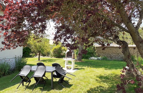 Chauffours House | Detached house with garden in the countryside