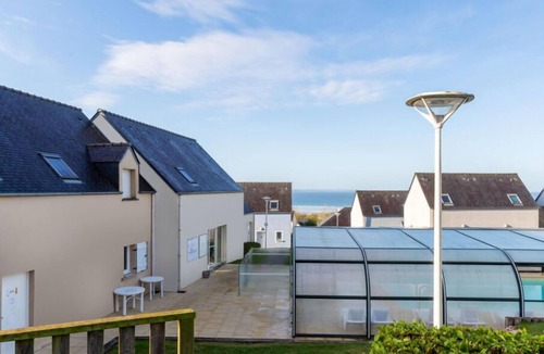 Saint-Nic Condo | Deux pas de la Plage! Appart sympa, accès Piscine