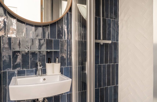 Quartier Sainte-Marguerite Hotel | District Nation