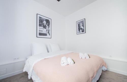16th Arrondissement Apartment | Dreamyflat - Eiffel tower