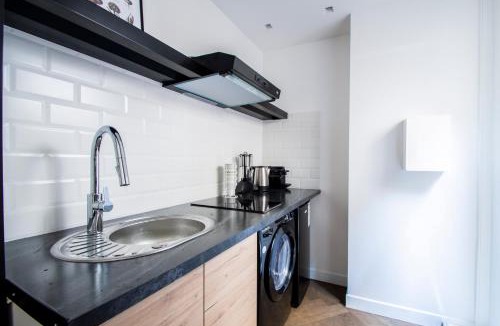 16th Arrondissement Apartment | Dreamyflat - Eiffel tower