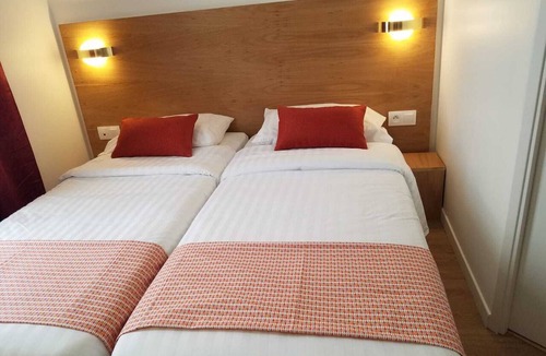 Grenelle Hotel | Dupleix Hotel