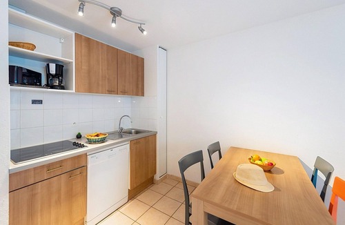 Saumur Cottage | Duplex Cottage with Pool for 4