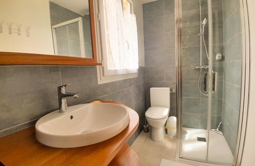 Maisons-Laffitte Apartment | Duplex de Charme avec Bureau - Face Gare RER A