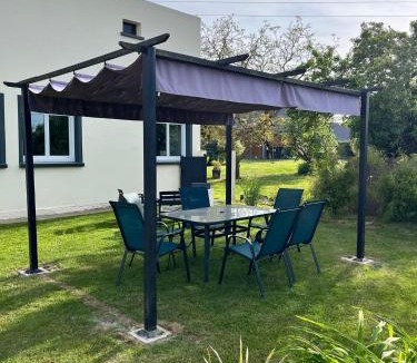 Angrie House | Ecrin de Verdure Spa, Piscine et Nature