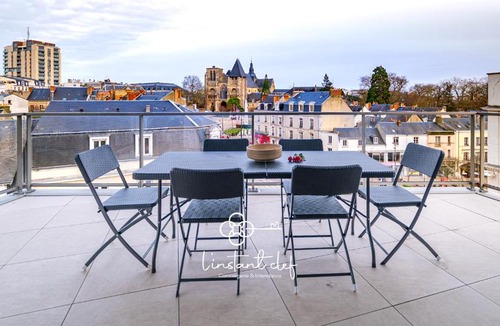 Nord - Gare Apartment | Ecrin unique - Appartement Premium - Terrasse, Vue & Garage
