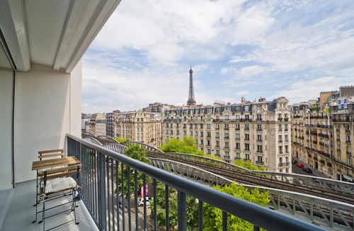Grenelle Apartment | Eiffel