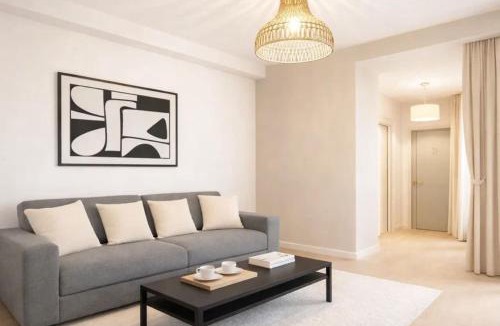 Passy Apartment | Eiffel Tower - Deluxe apartment with elevator access