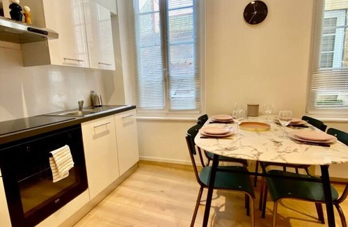 Hastings Apartment | Elegant and trendy in the heart of the historic district