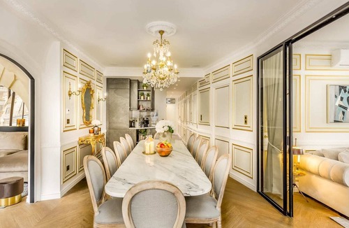 Les Halles Apartment | Elegant Historic 6Bdr/5Bth Apartment with Louvre View