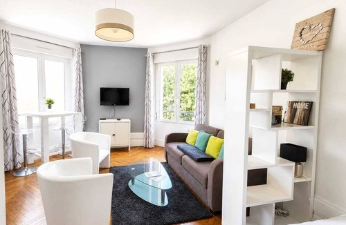 Plessis Tison Apartment | Elegant | Studio | Downtown Nantes
