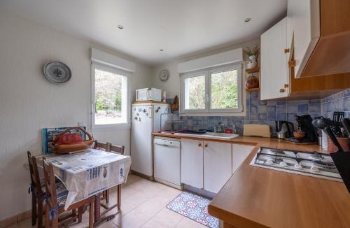 Ver-sur-Mer House | Emji - Maison proche de la plage