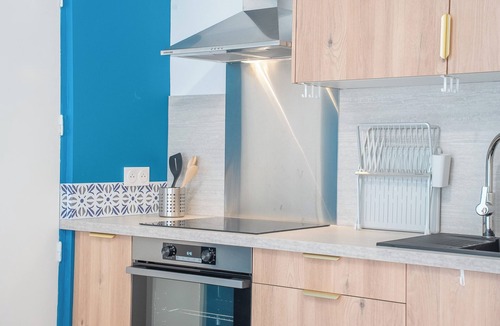 Pont-l'Abbe Apartment | Escale moderne au cœur du Pays Bigouden