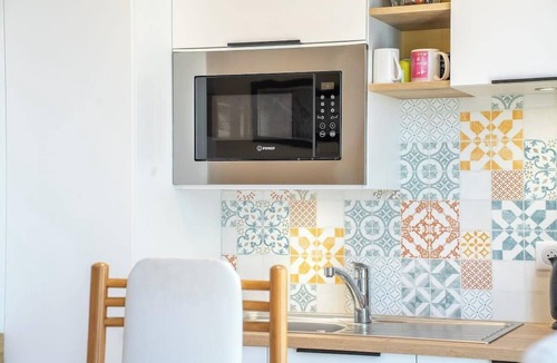 Quiberon Apartment | Escapade à deux : Studio Lumineux au bord de l'eau