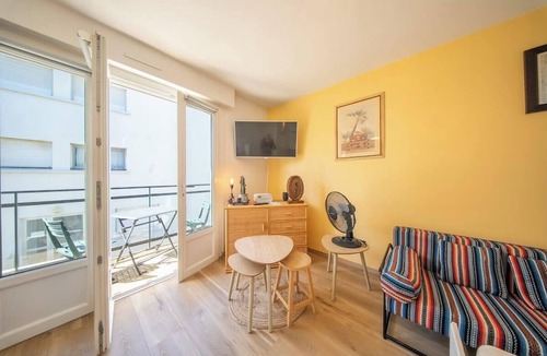 Quiberon Apartment | Escapade à deux : Studio Lumineux au bord de l'eau