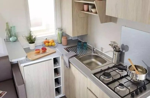 Balleroy House | Eva 33 Mobile Home: 3 bedrooms - 33 m² + semi-covered terrace, sleeps 6