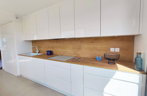 Colleville-Montgomery Apartment | Exceptional Seafront Apartment 180° Sea View Walk to Beach D-Day Beaches